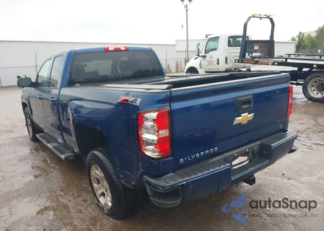 2018 Chevrolet Silverado 1500 2Lt from USA, damaged, VIN 1GCVKREC4JZ123532